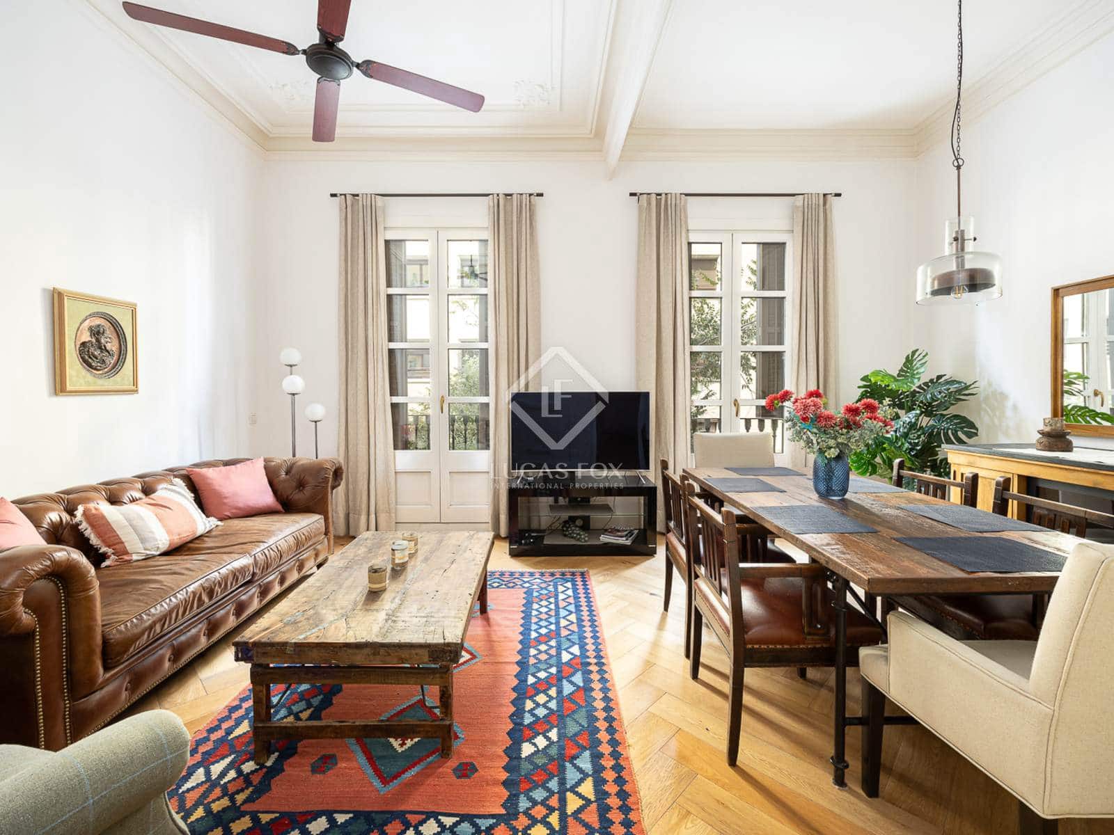 3 slaapkamer Appartement te huur in Barcelona stad - € 3.500 (Ref: 8524648)