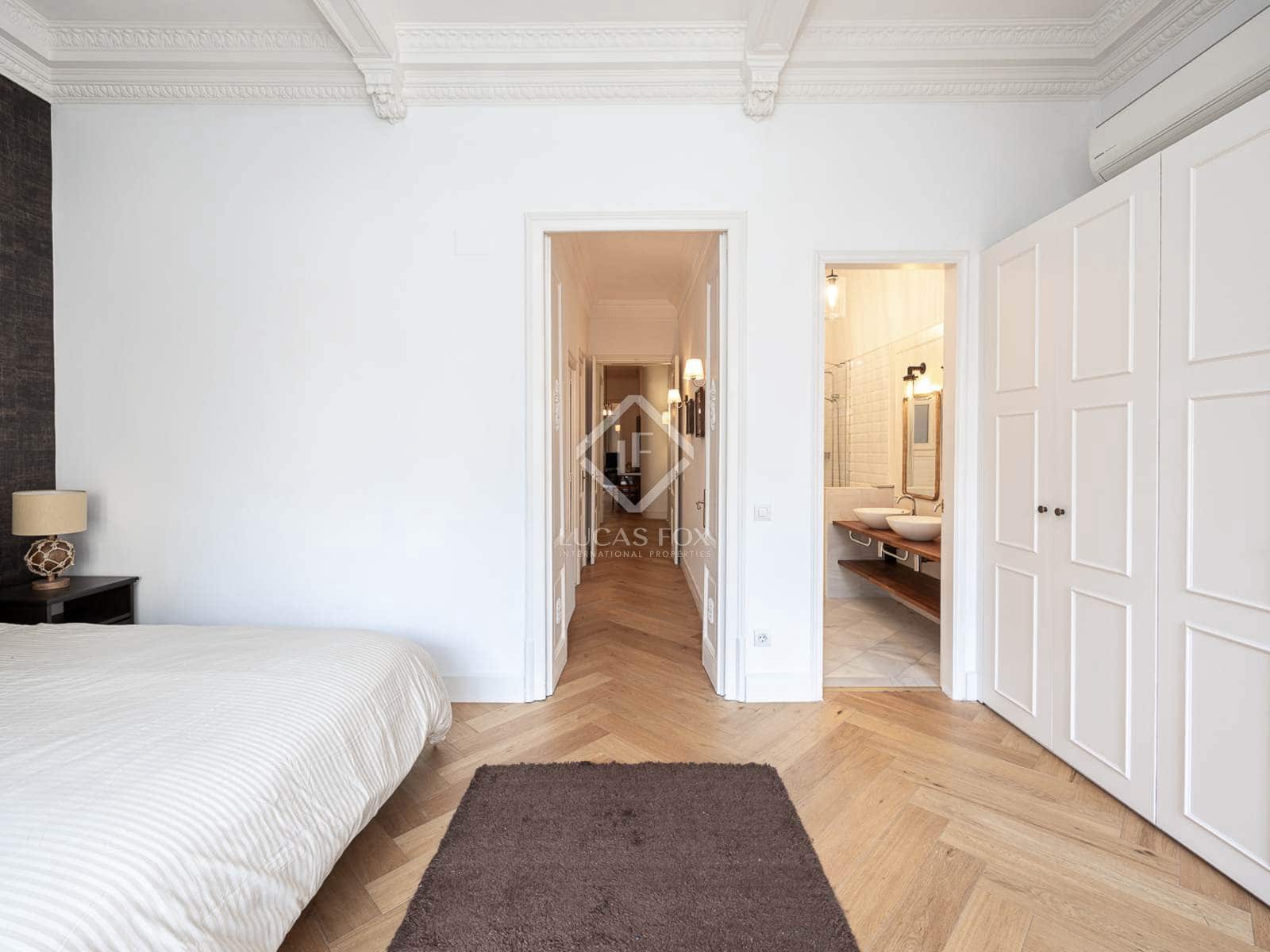 3 slaapkamer Appartement te huur in Barcelona stad - € 3.500 (Ref: 8524648)