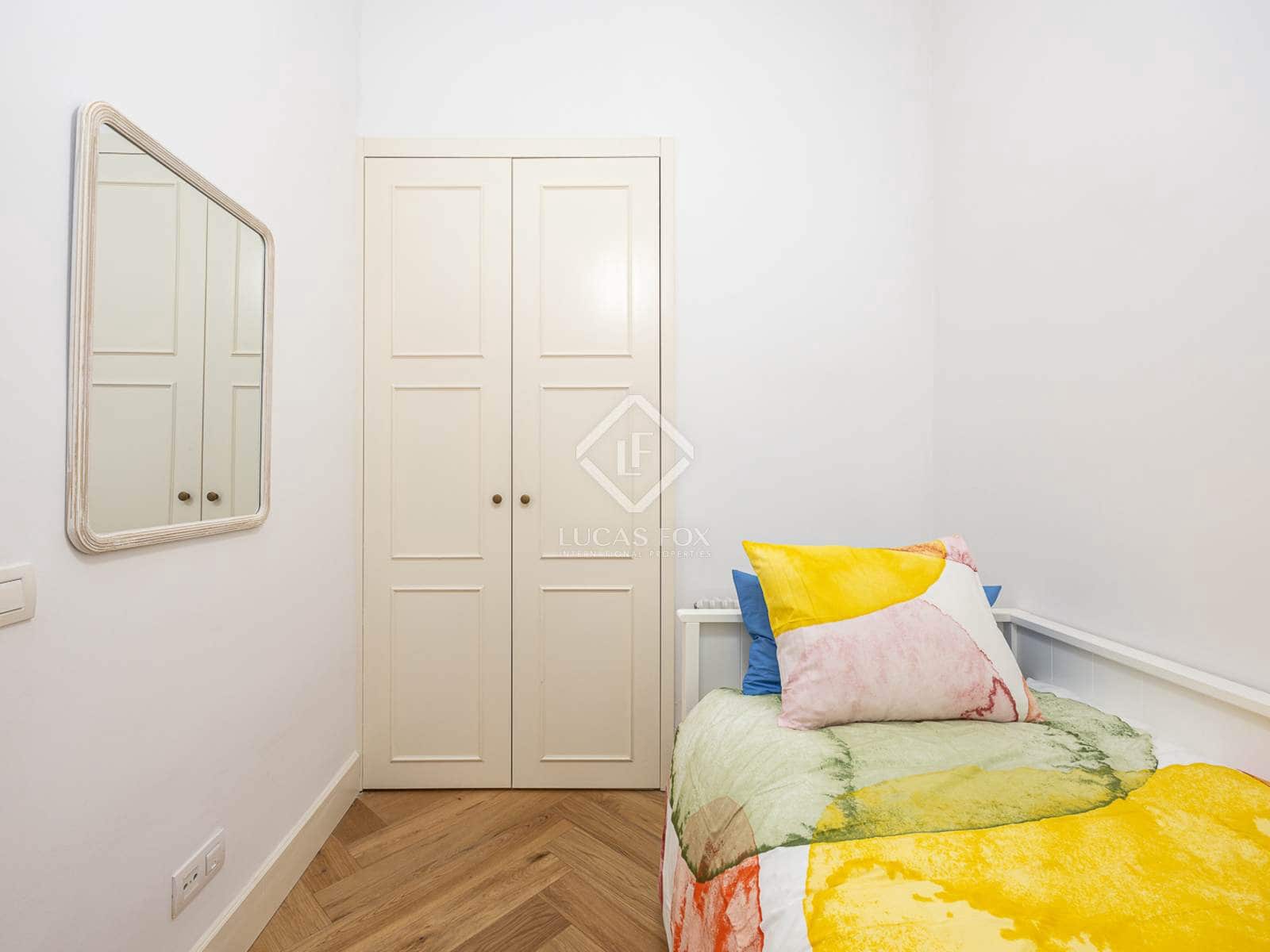 3 slaapkamer Appartement te huur in Barcelona stad - € 3.500 (Ref: 8524648)