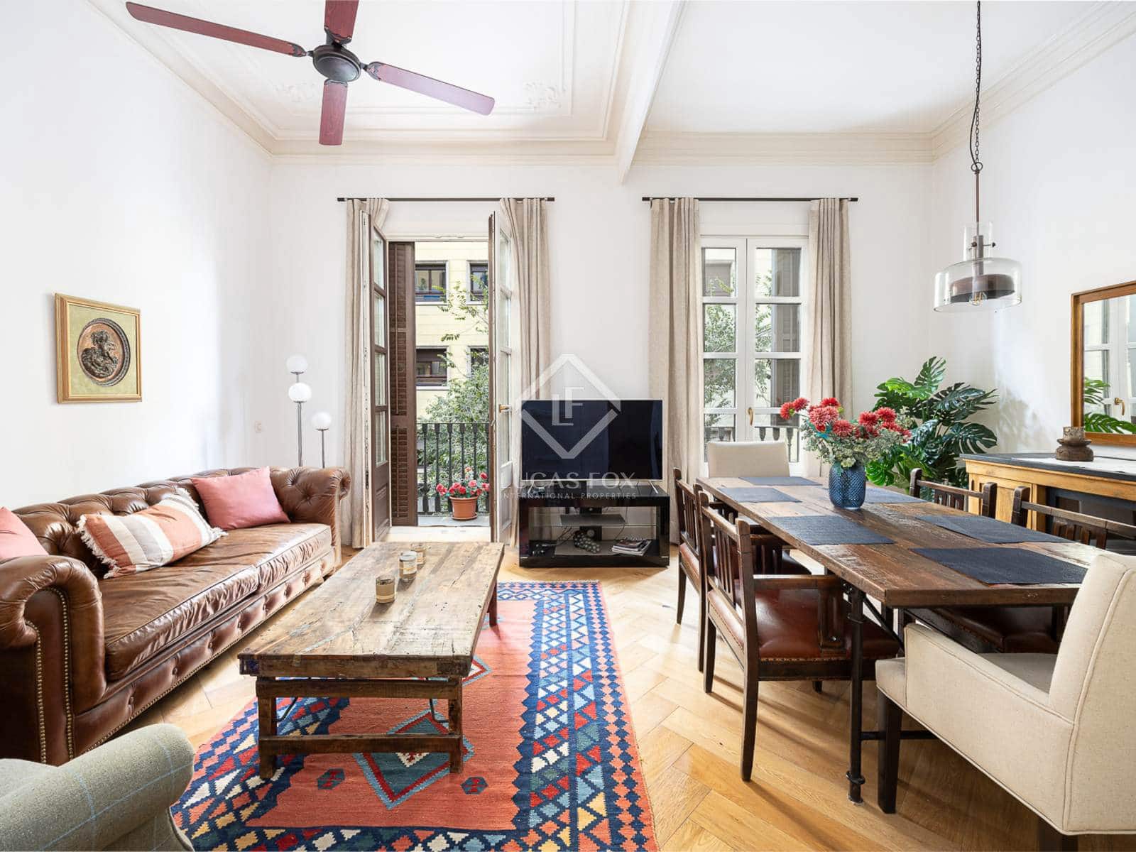 3 slaapkamer Appartement te huur in Barcelona stad - € 3.500 (Ref: 8524648)