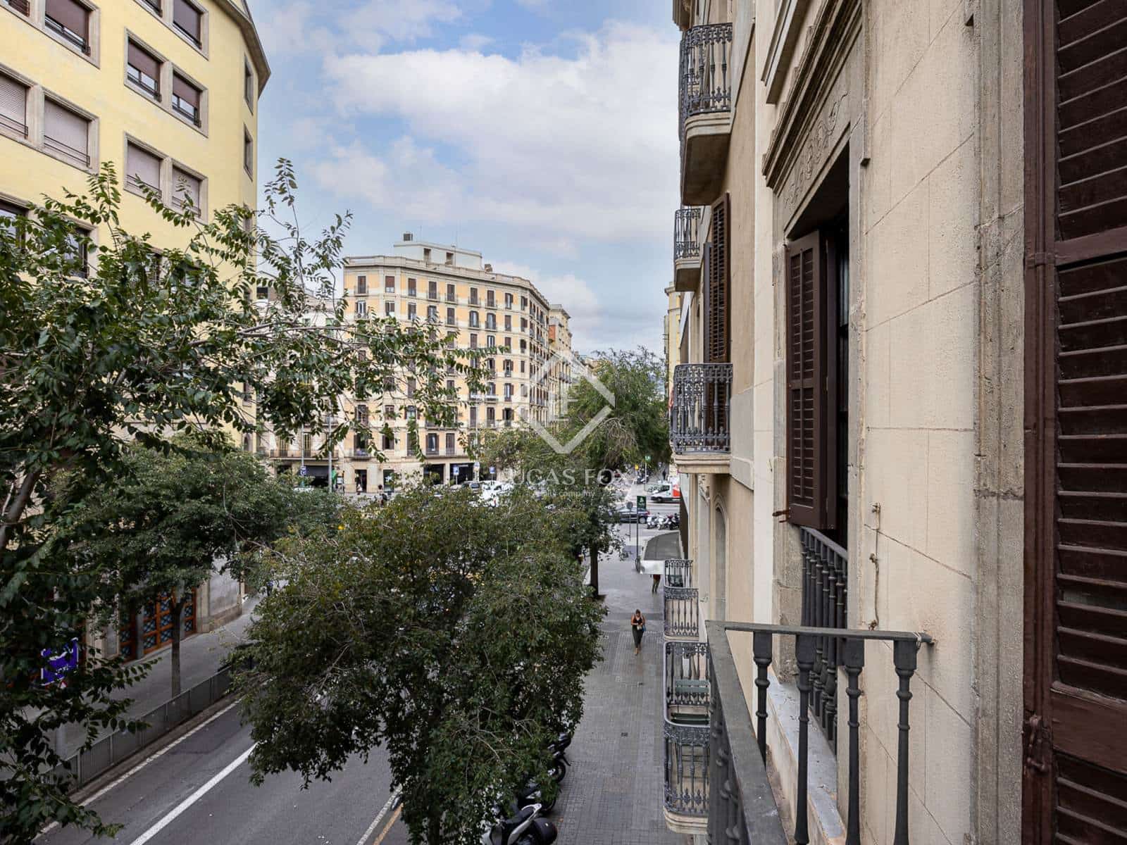 3 slaapkamer Appartement te huur in Barcelona stad - € 3.500 (Ref: 8524648)