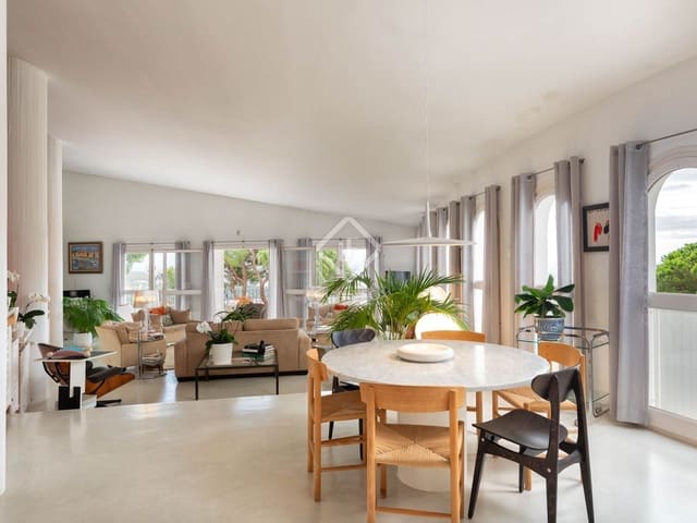 6 slaapkamer Villa te koop in Platja d'Aro, Castell-Platja d'Aro met zwembad garage - € 1.200.000 (Ref: 8528229)