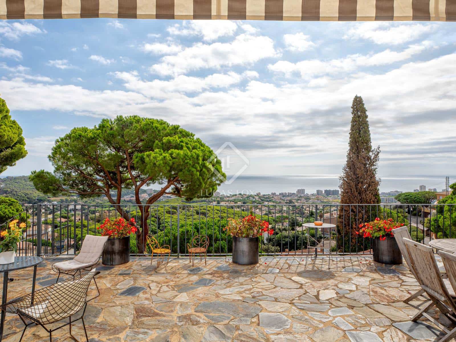 6 slaapkamer Villa te koop in Platja d'Aro met zwembad garage - € 1.200.000 (Ref: 8528229)