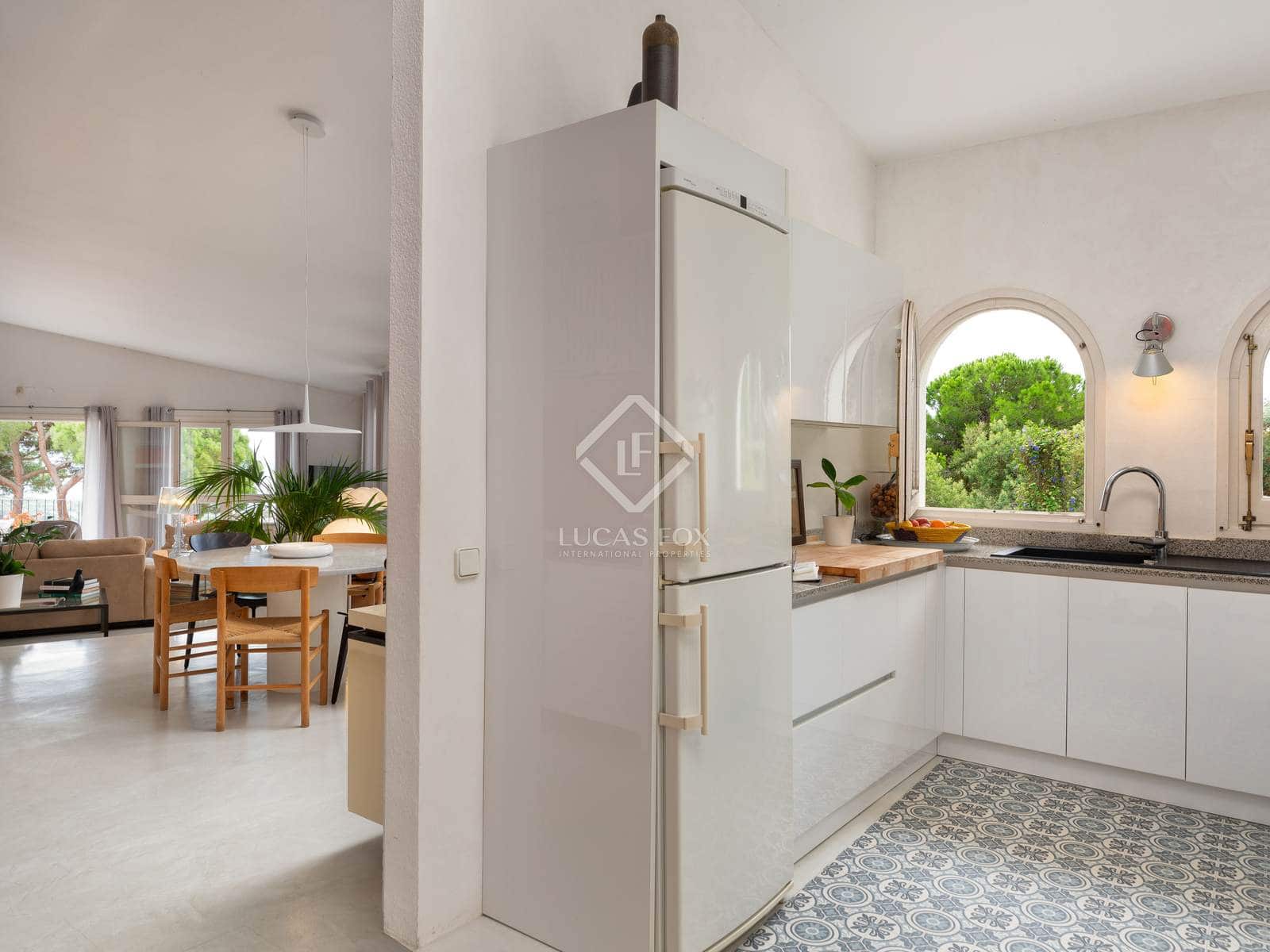 6 slaapkamer Villa te koop in Platja d'Aro met zwembad garage - € 1.200.000 (Ref: 8528229)