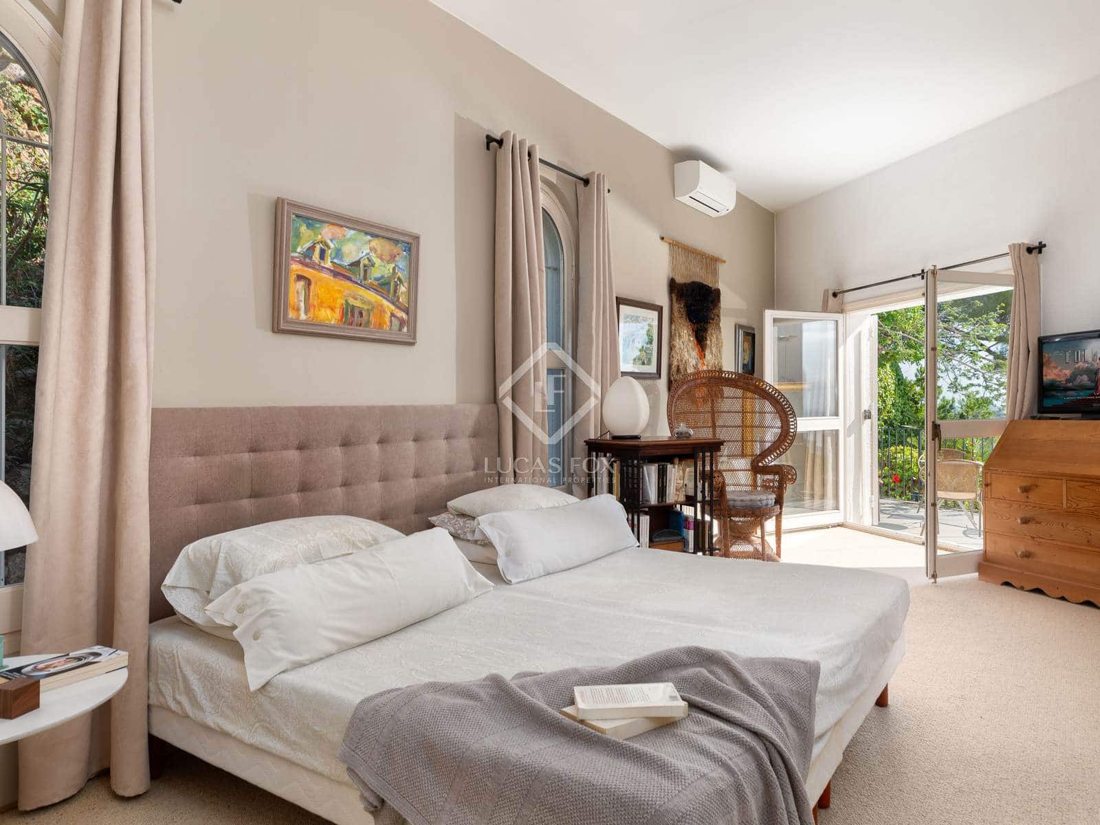 6 slaapkamer Villa te koop in Platja d'Aro met zwembad garage - € 1.200.000 (Ref: 8528229)