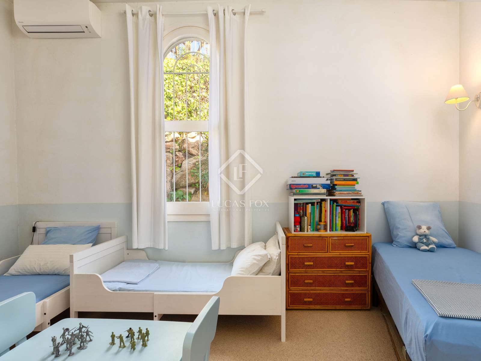 6 slaapkamer Villa te koop in Platja d'Aro met zwembad garage - € 1.200.000 (Ref: 8528229)