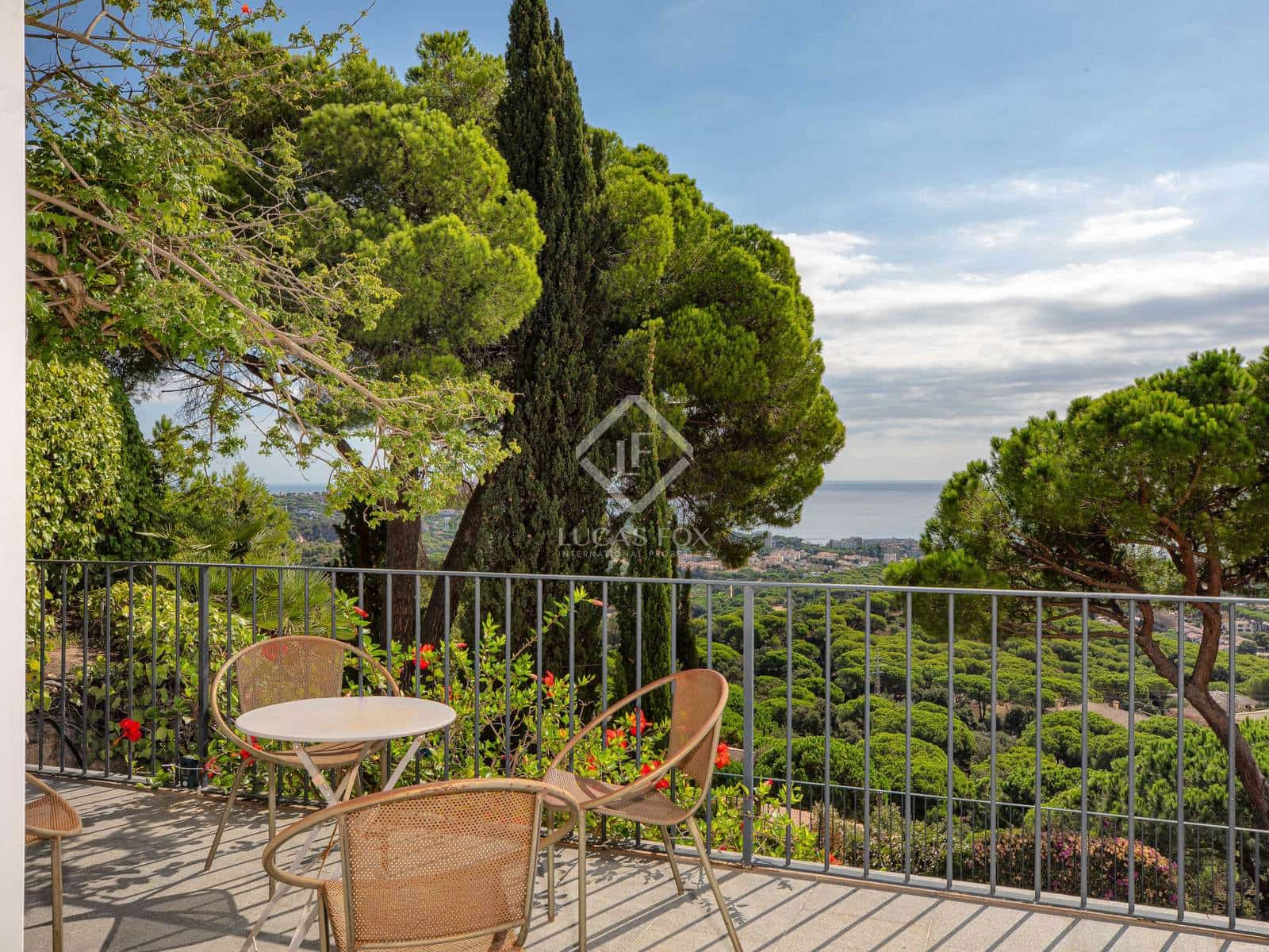 6 slaapkamer Villa te koop in Platja d'Aro met zwembad garage - € 1.200.000 (Ref: 8528229)