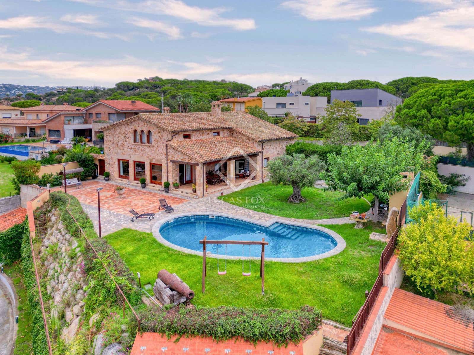 4 slaapkamer Villa te koop in Sant Feliu de Guixols met zwembad garage - € 2.800.000 (Ref: 8528875)