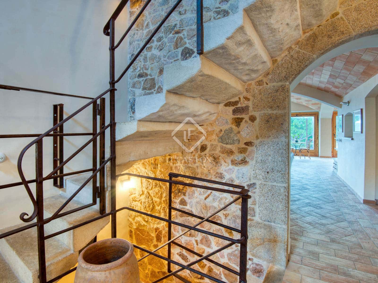 4 slaapkamer Villa te koop in Sant Feliu de Guixols met zwembad garage - € 2.800.000 (Ref: 8528875)