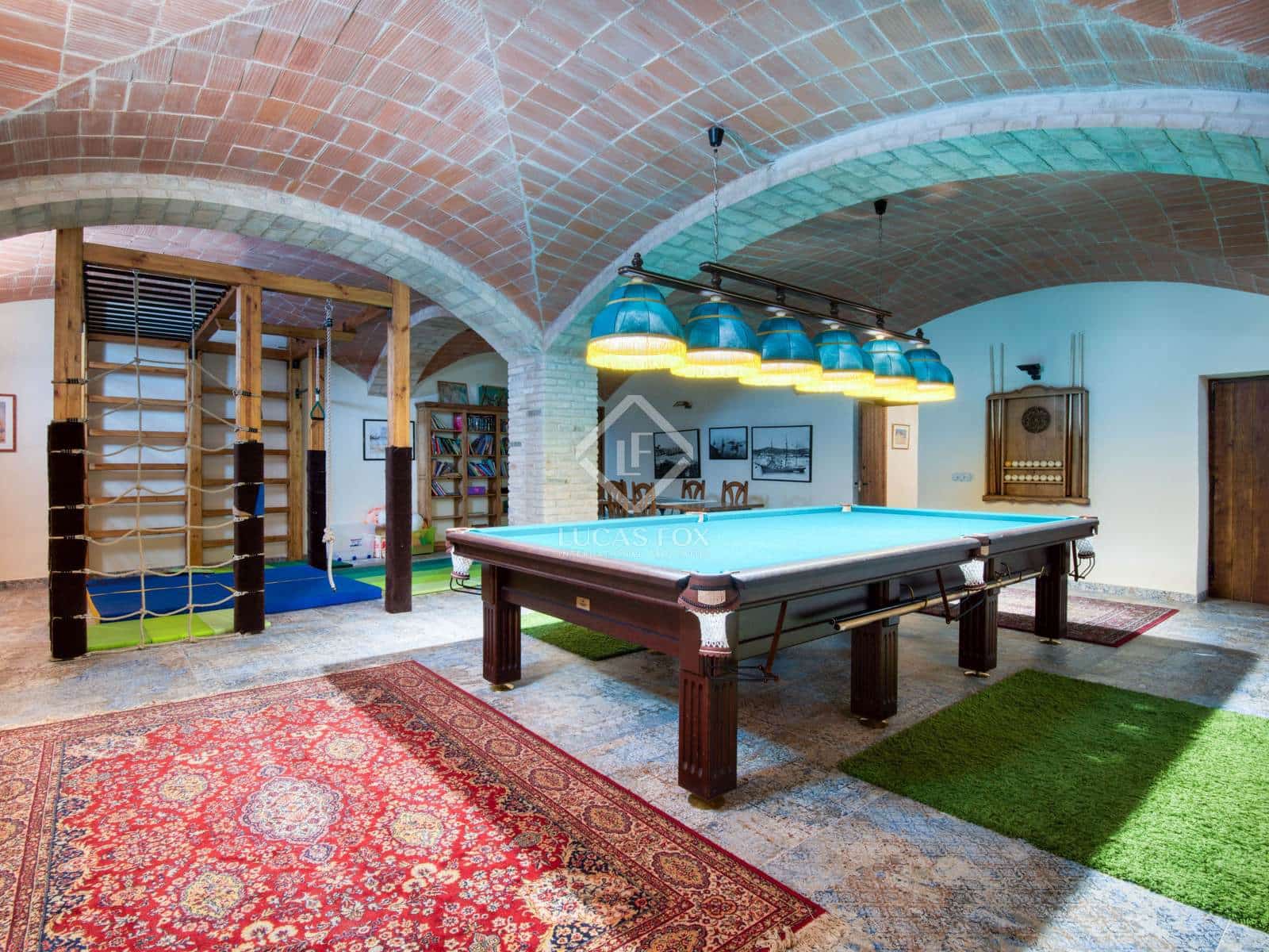 4 slaapkamer Villa te koop in Sant Feliu de Guixols met zwembad garage - € 2.800.000 (Ref: 8528875)