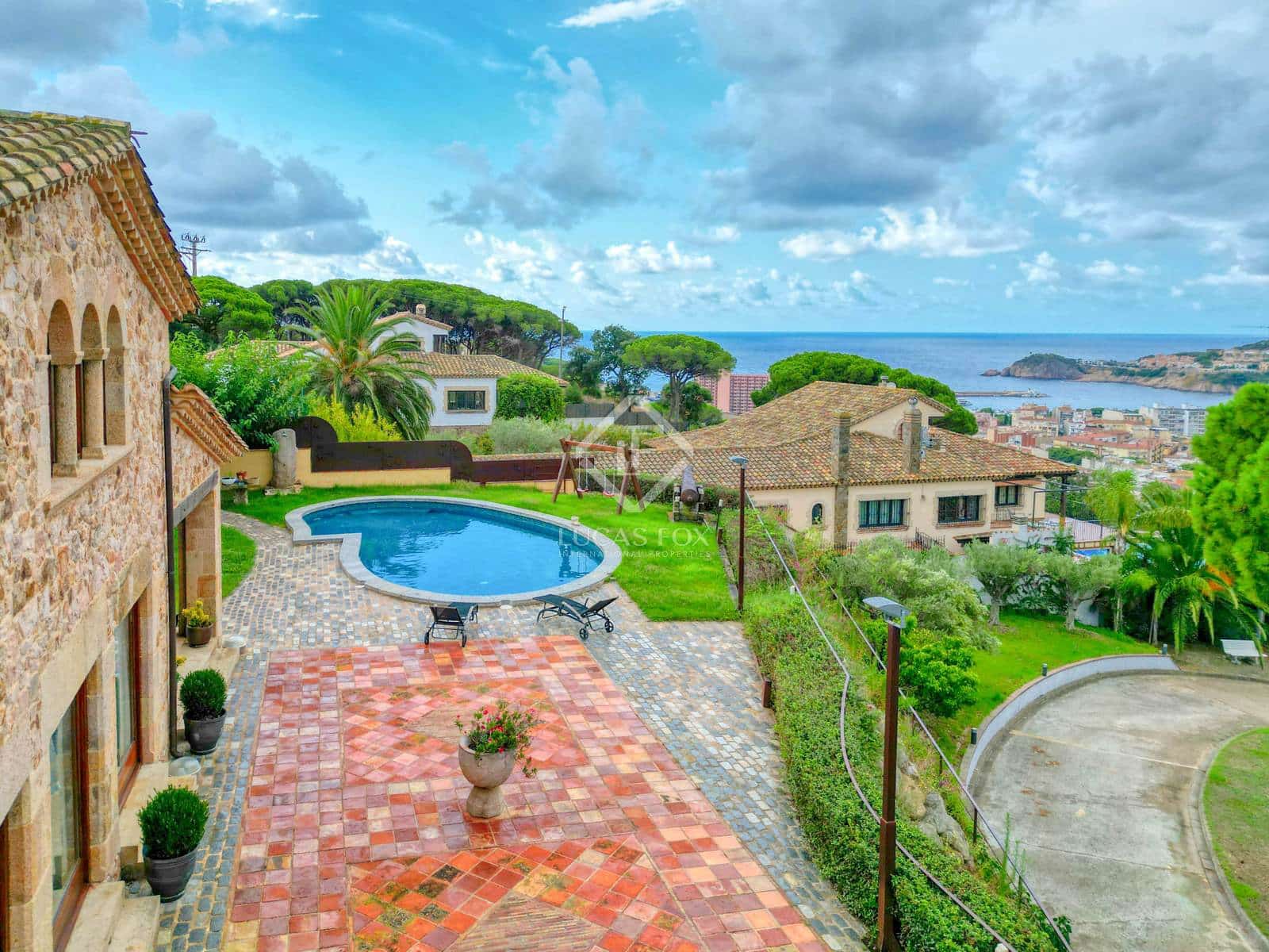 4 slaapkamer Villa te koop in Sant Feliu de Guixols met zwembad garage - € 2.800.000 (Ref: 8528875)