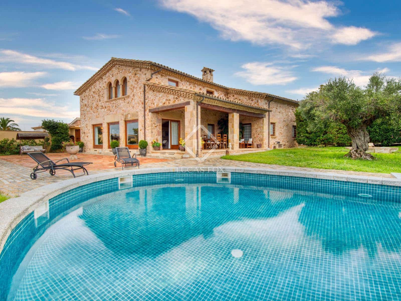 4 slaapkamer Villa te koop in Sant Feliu de Guixols met zwembad garage - € 2.800.000 (Ref: 8528875)