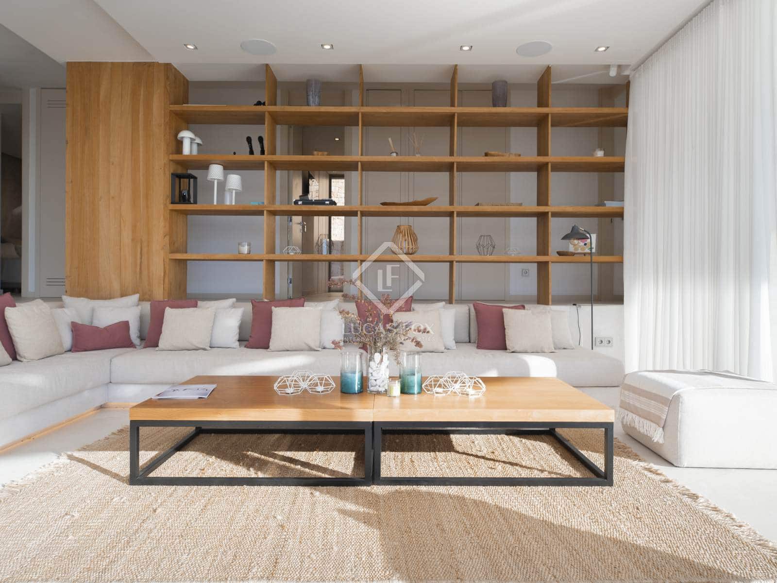 6 Zimmer Villa zu verkaufen in Santa Eulalia / Santa Eularia mit Pool Garage - 9.000.000 € (Ref: 8530722)