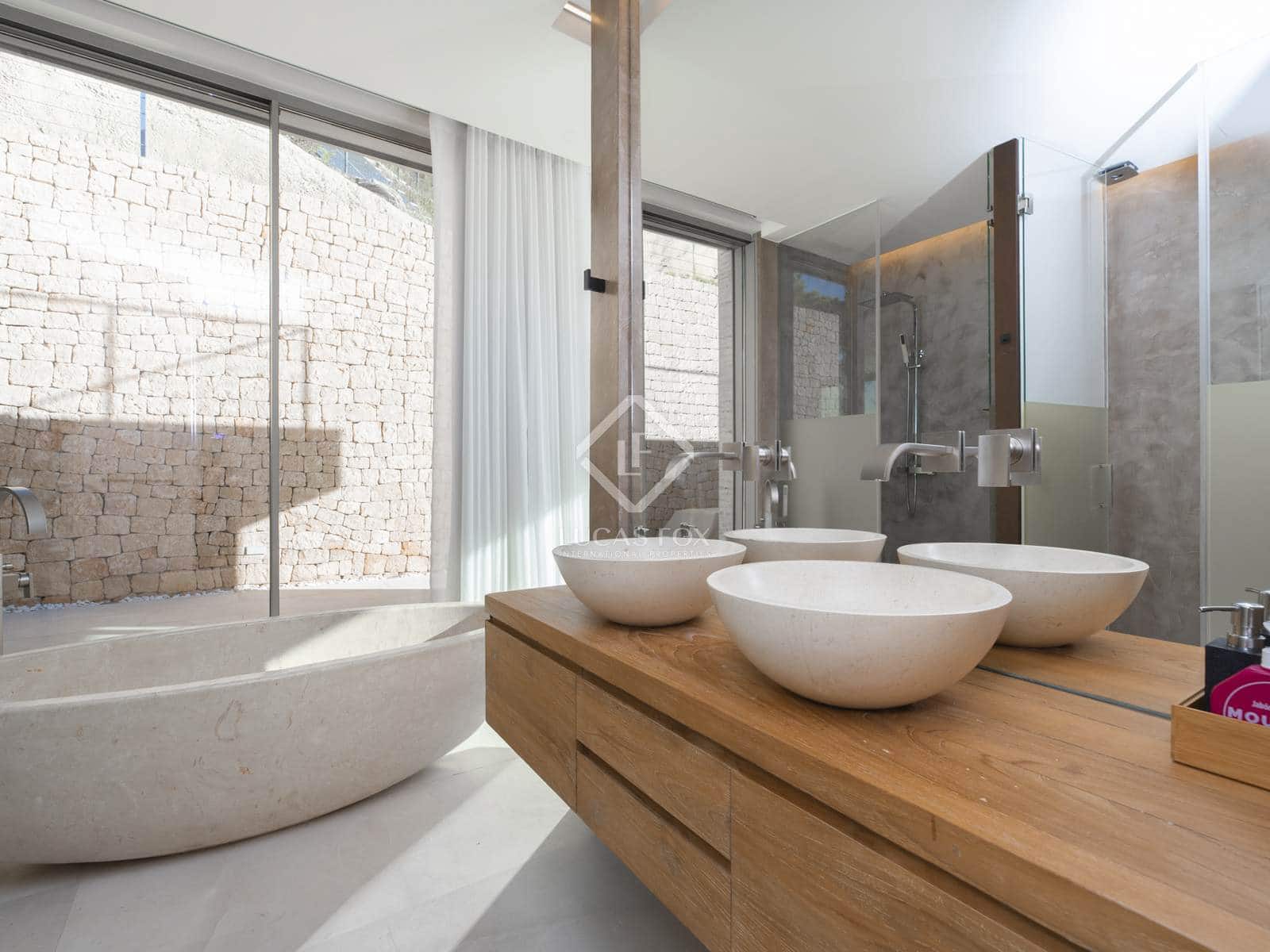 6 Zimmer Villa zu verkaufen in Santa Eulalia / Santa Eularia mit Pool Garage - 9.000.000 € (Ref: 8530722)