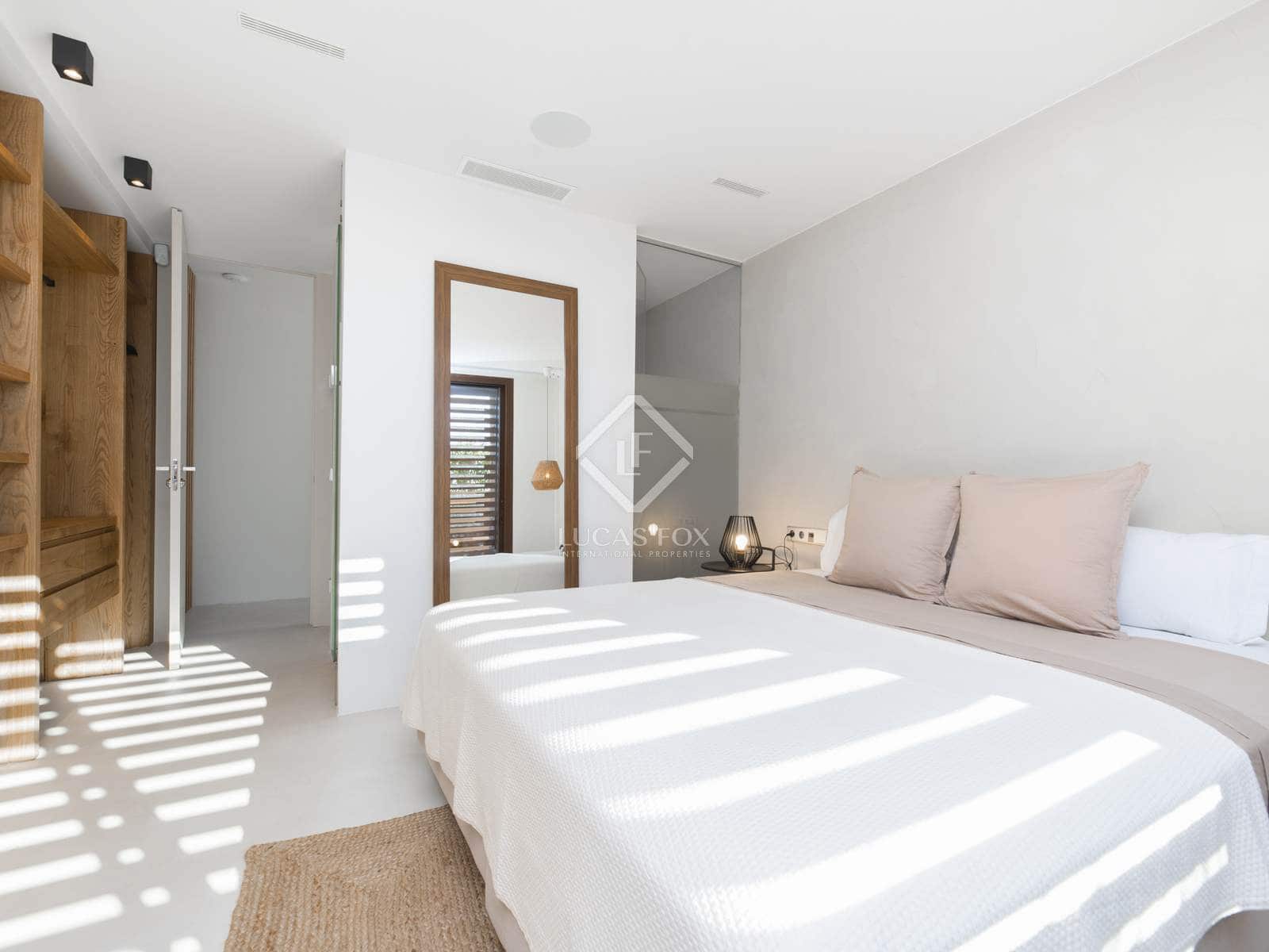 6 Zimmer Villa zu verkaufen in Santa Eulalia / Santa Eularia mit Pool Garage - 9.000.000 € (Ref: 8530722)