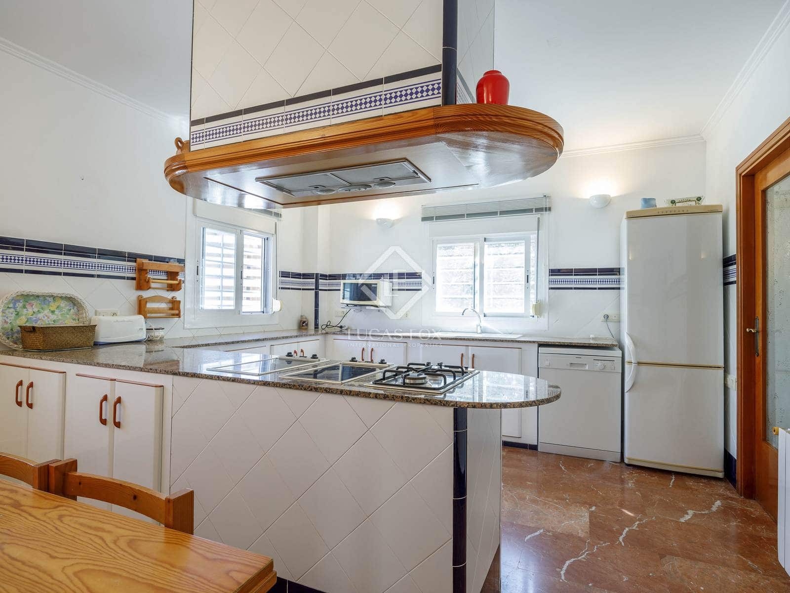 4 soverom Villa til salgs i Cullera med svømmebasseng garasje - € 475 000 (Ref: 8530724)