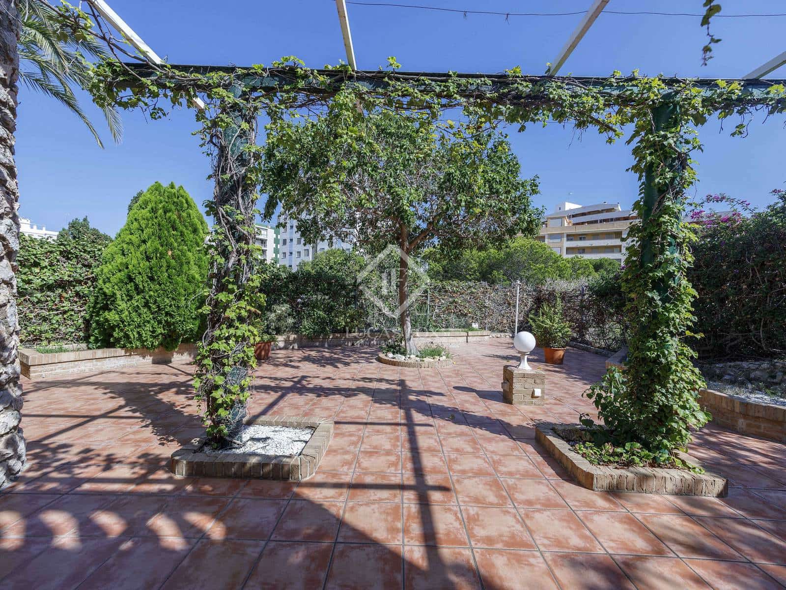 4 soverom Villa til salgs i Cullera med svømmebasseng garasje - € 475 000 (Ref: 8530724)