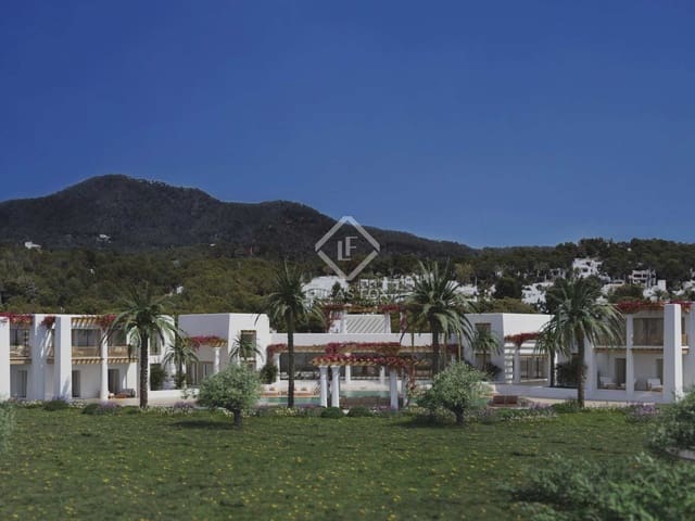 Bouwgrond te koop in Santa Eulalia / Santa Eularia - € 14.800.000 (Ref: 8531096)