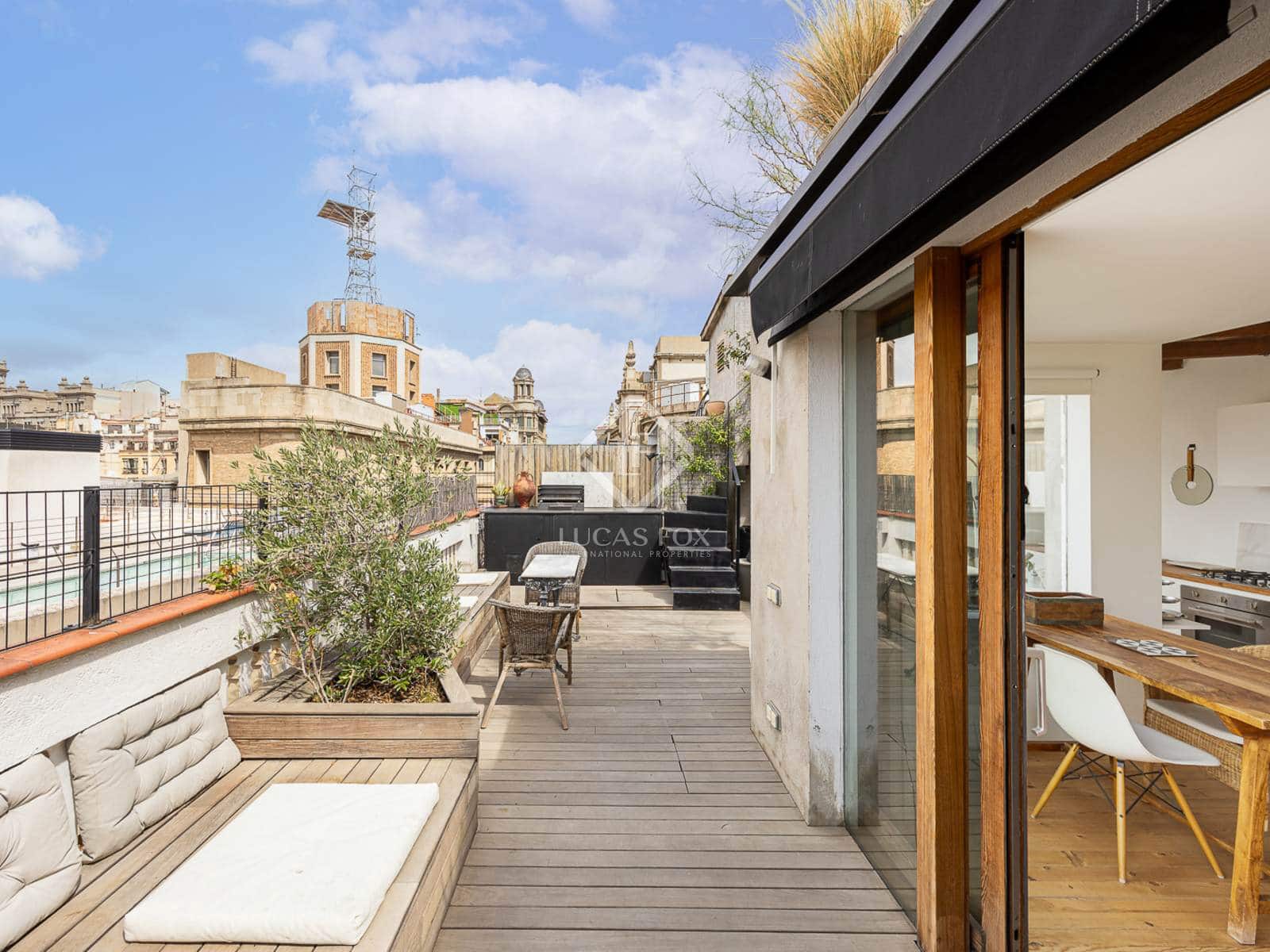 1 sypialnia Penthouse na sprzedaż w Miasto Barcelona - 650 000 € (Ref: 8532852)