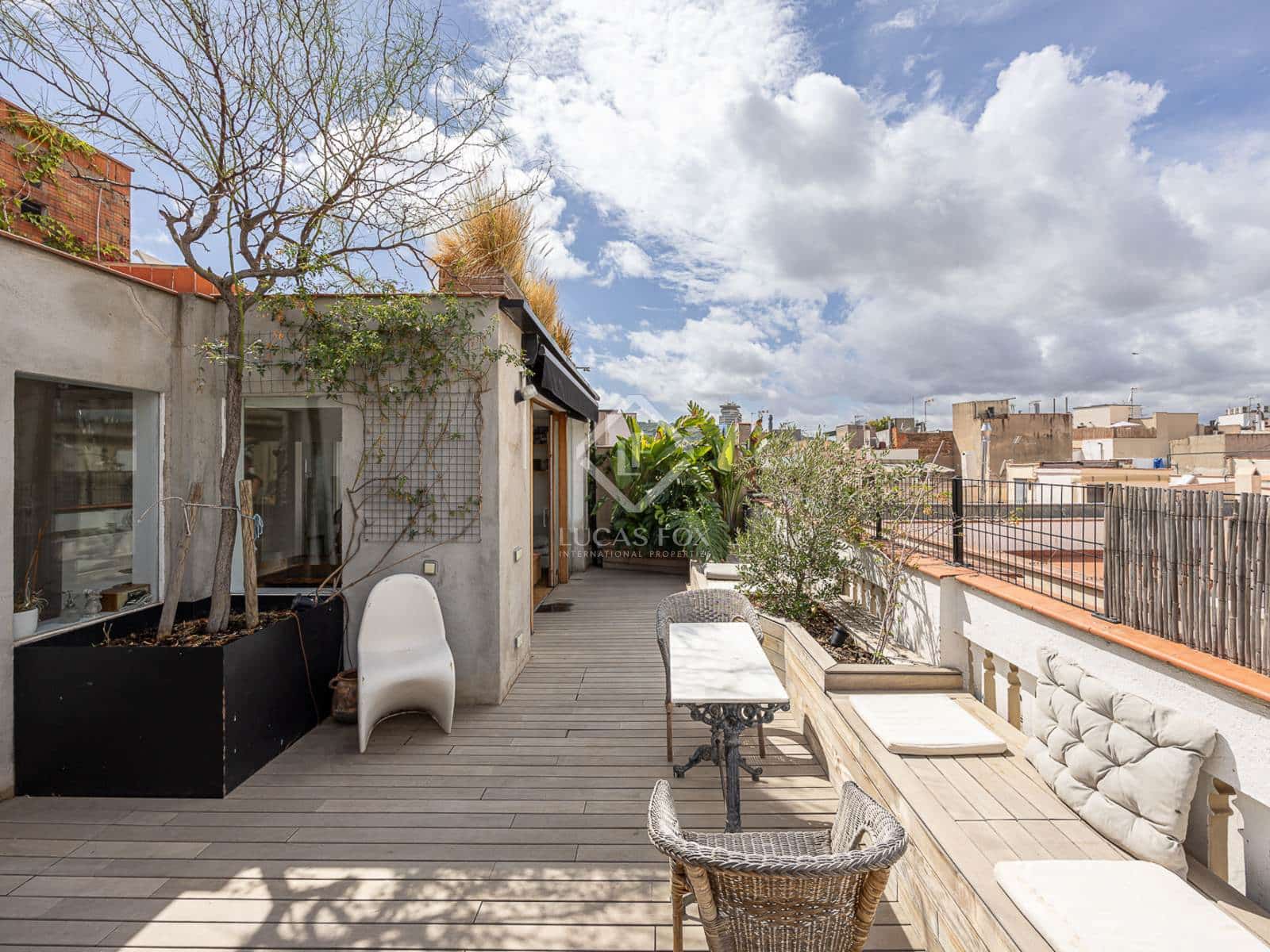 1 sypialnia Penthouse na sprzedaż w Miasto Barcelona - 650 000 € (Ref: 8532852)