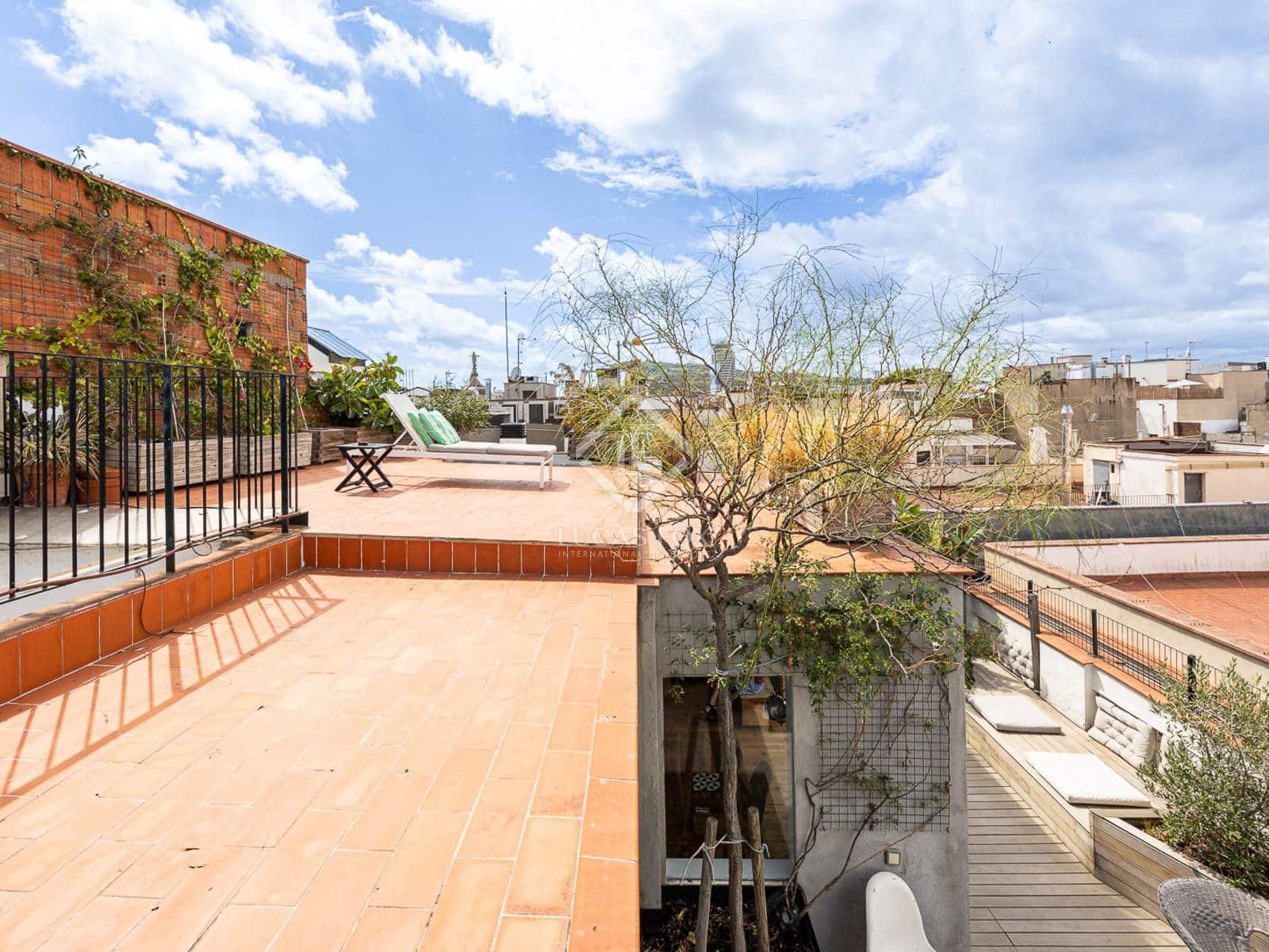 1 sypialnia Penthouse na sprzedaż w Miasto Barcelona - 650 000 € (Ref: 8532852)