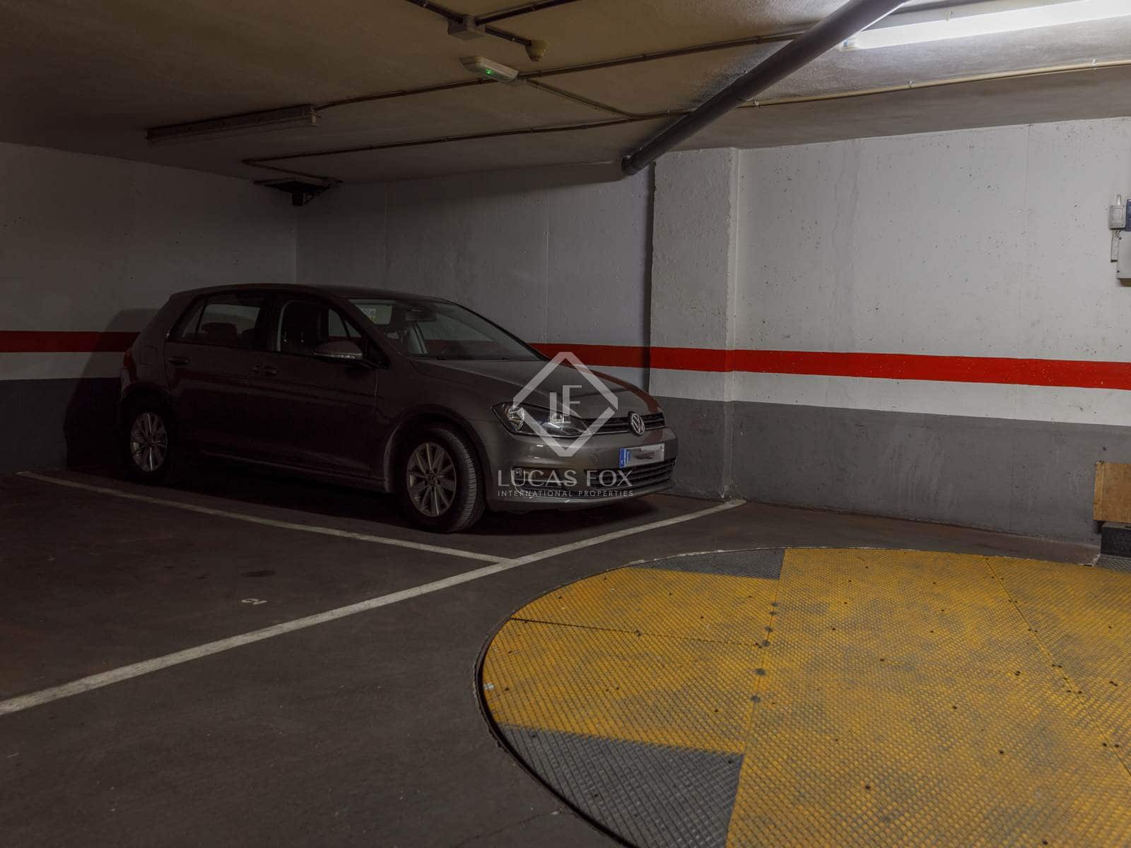 2 sypialnia Apartament do wynajęcia w Miasto Walencja z garażem - 1 700 € (Ref: 8534791)