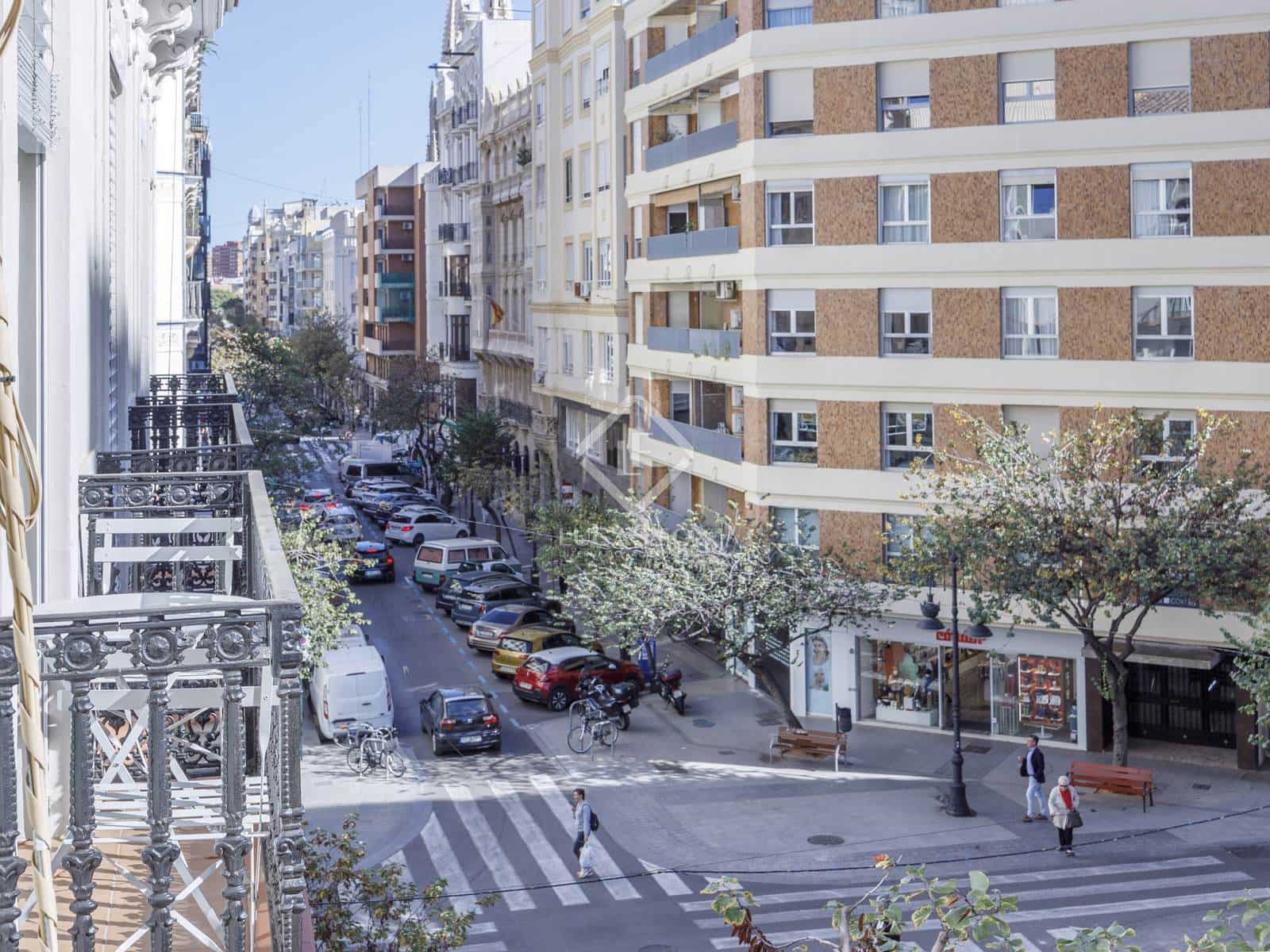 2 sypialnia Apartament do wynajęcia w Miasto Walencja z garażem - 1 700 € (Ref: 8534791)