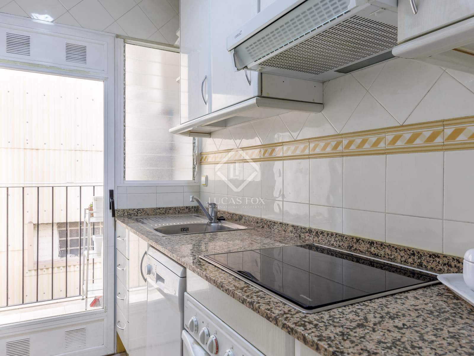 2 sypialnia Apartament do wynajęcia w Miasto Walencja z garażem - 1 700 € (Ref: 8534791)