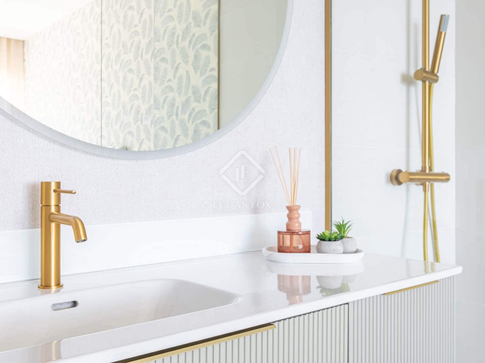 3 soveværelse Lejlighed til salg i Benidorm med swimmingpool garage - € 1.075.000 (Ref: 8535689)