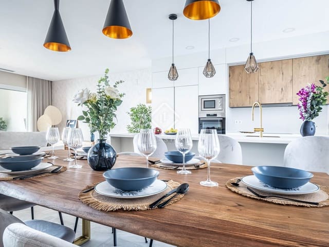 3 soveværelse Lejlighed til salg i Benidorm med swimmingpool garage - € 1.075.000 (Ref: 8535689)