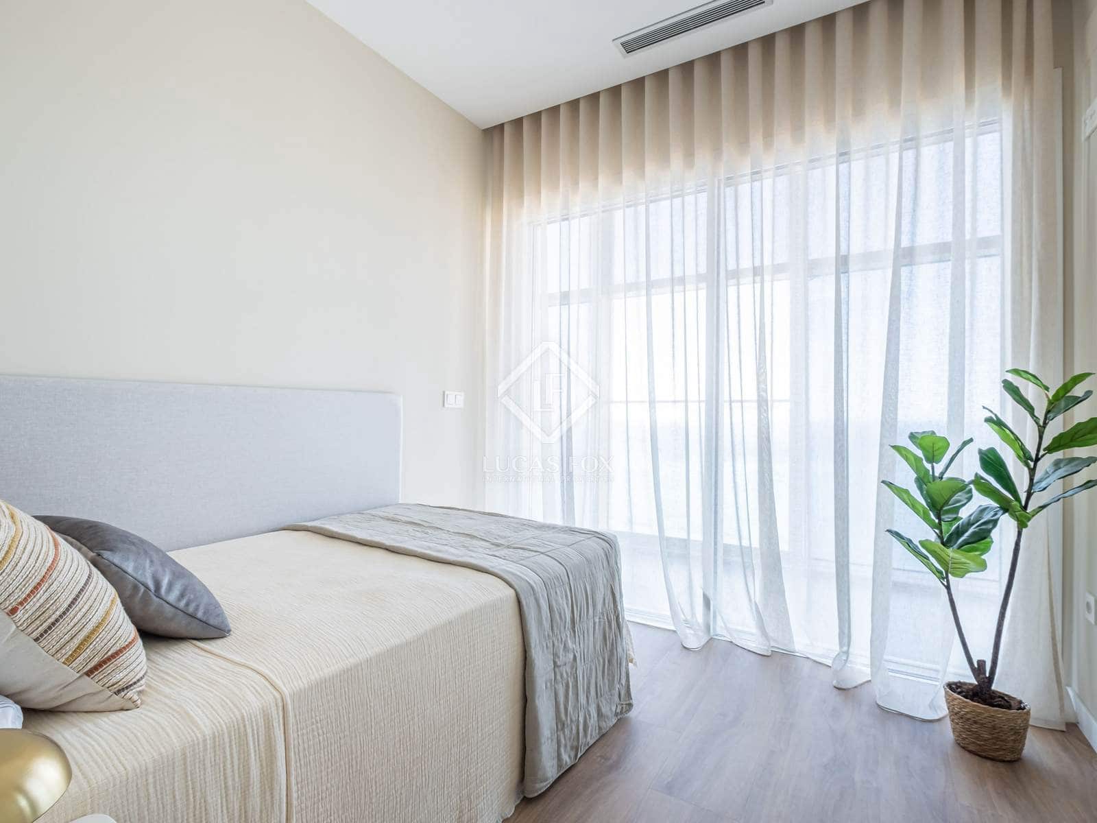 3 soveværelse Lejlighed til salg i Benidorm med swimmingpool garage - € 1.075.000 (Ref: 8535689)