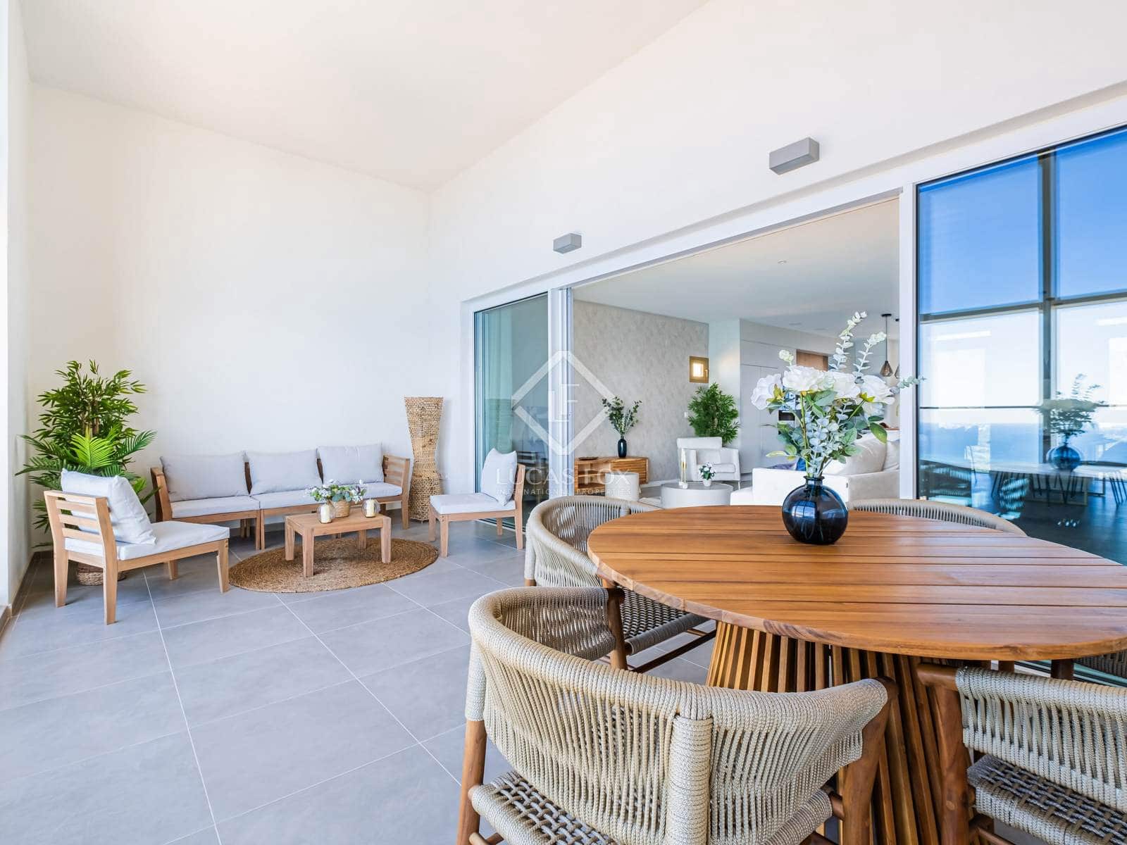 3 soveværelse Lejlighed til salg i Benidorm med swimmingpool garage - € 1.075.000 (Ref: 8535689)