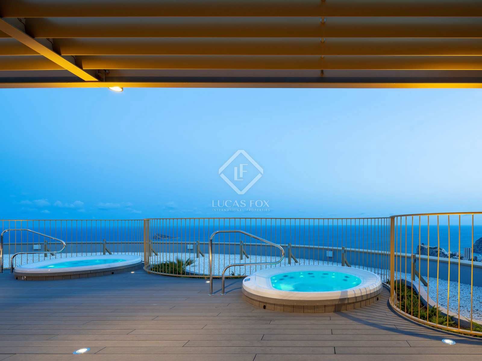 3 soveværelse Lejlighed til salg i Benidorm med swimmingpool garage - € 1.075.000 (Ref: 8535689)