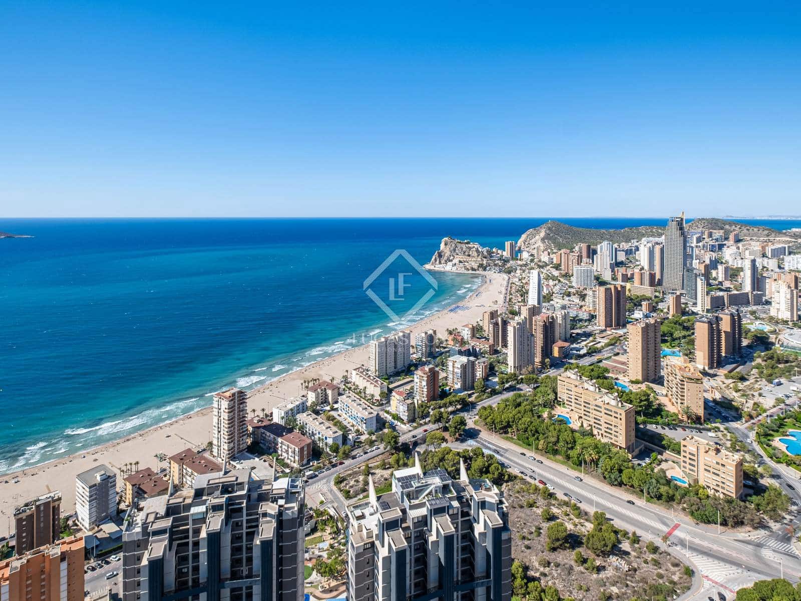 3 soveværelse Lejlighed til salg i Benidorm med swimmingpool garage - € 1.075.000 (Ref: 8535689)