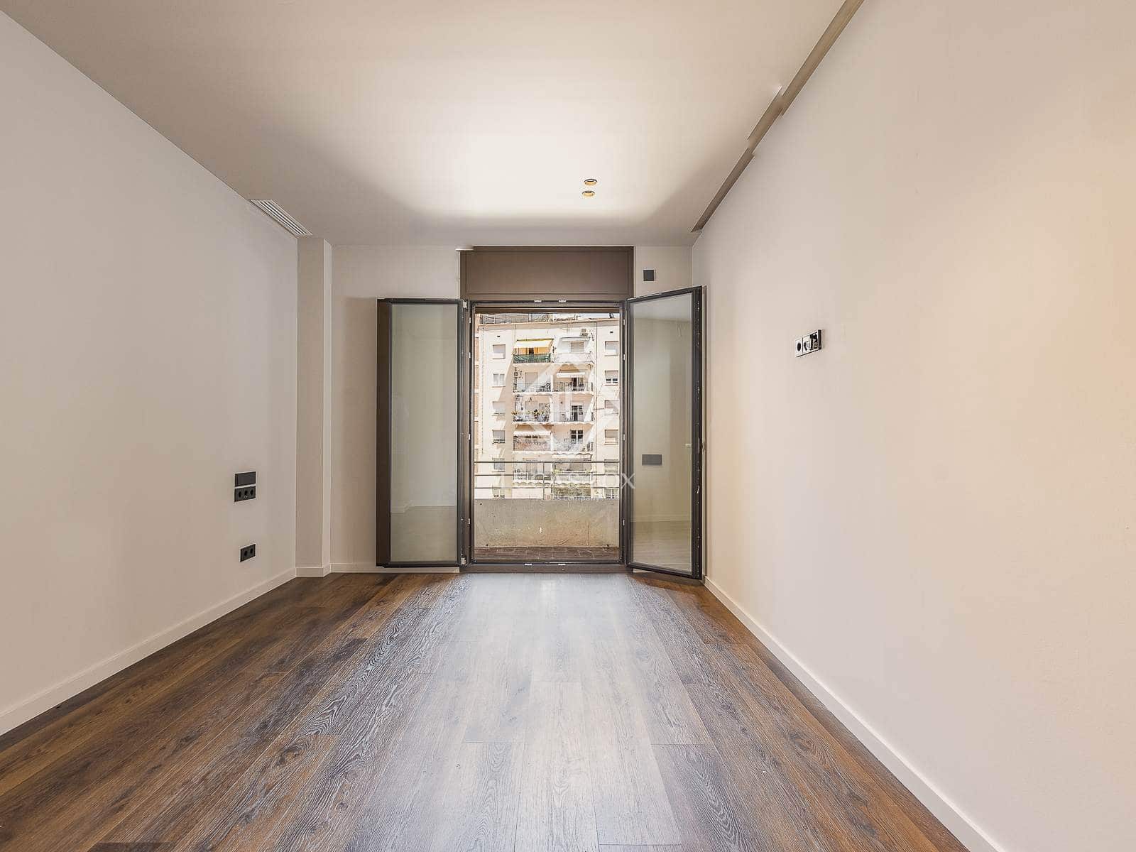 2 quarto Apartamento para venda em Barcelona cidade - 1 350 000 € (Ref: 8537324)