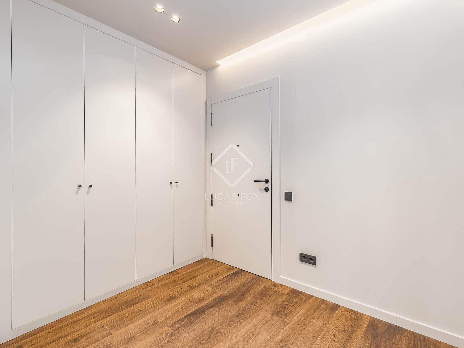 2 quarto Apartamento para venda em Barcelona cidade - 1 350 000 € (Ref: 8537324)