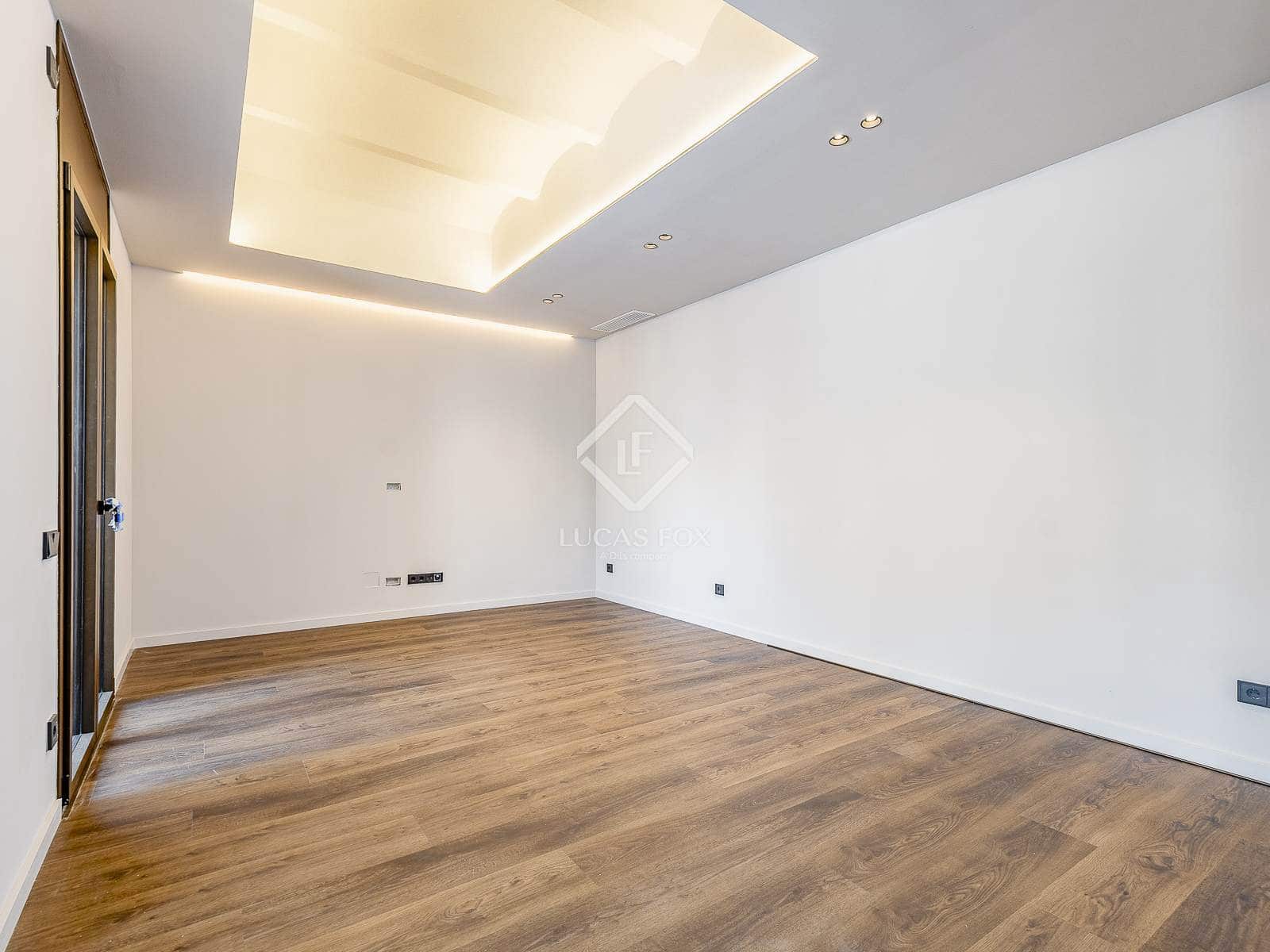 2 quarto Apartamento para venda em Barcelona cidade - 1 350 000 € (Ref: 8537324)