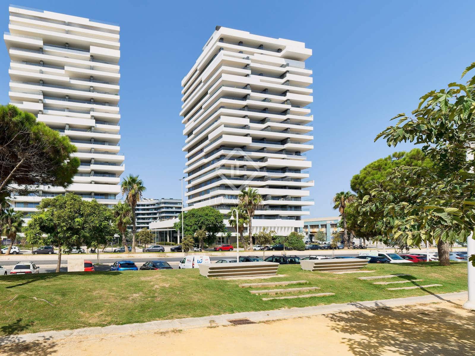2 slaapkamer Appartement te koop in Malaga stad met zwembad garage - € 1.495.000 (Ref: 8540985)