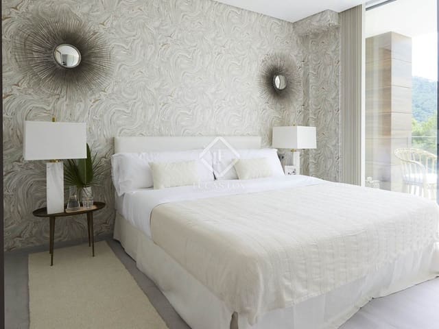 5 soveværelse Villa til salg i Cala Llonga, Santa Eulalia / Santa Eularia med swimmingpool - € 3.200.000 (Ref: 8541366)