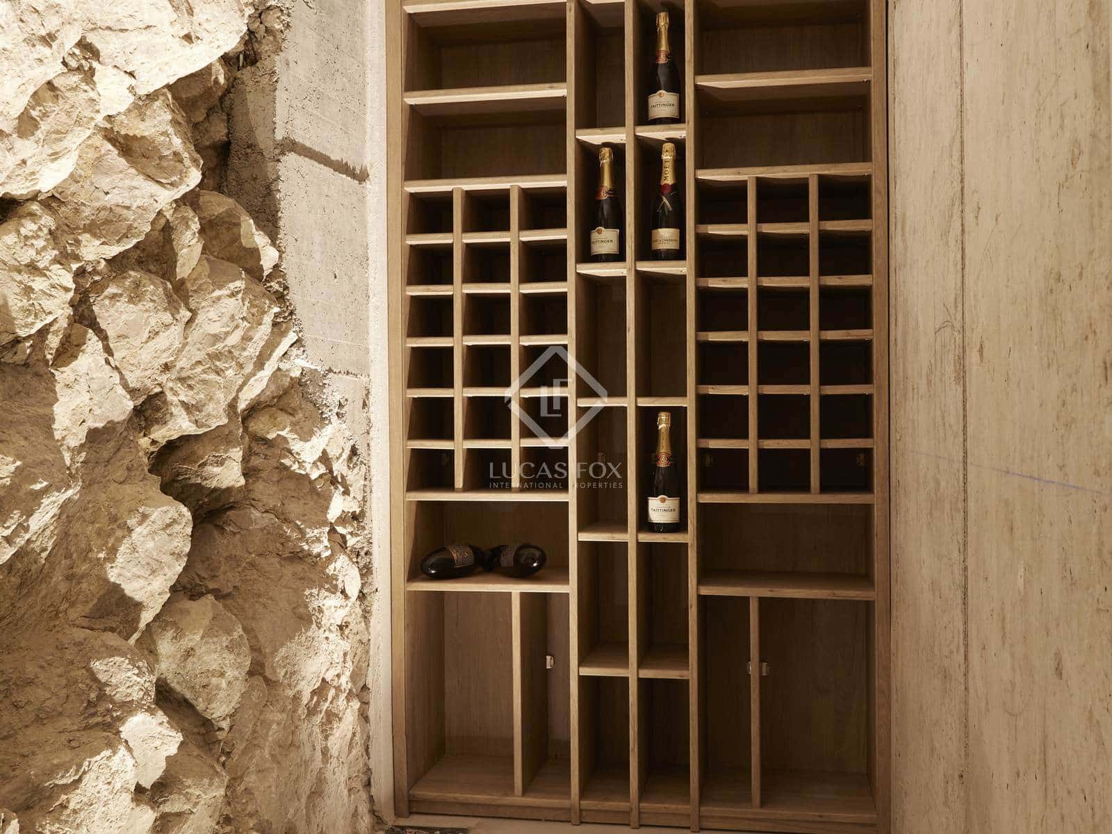 5 sypialnia Willa na sprzedaż w Cala Llonga z basenem - 3 200 000 € (Ref: 8541366)