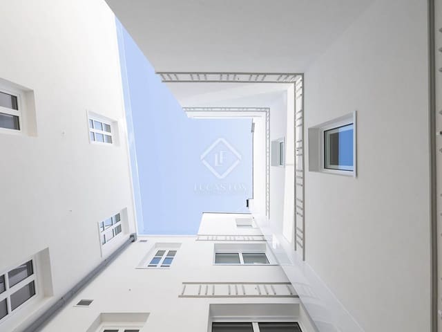 4 soveværelse Lejlighed til salg i Vigo med garage - € 750.000 (Ref: 8544182)