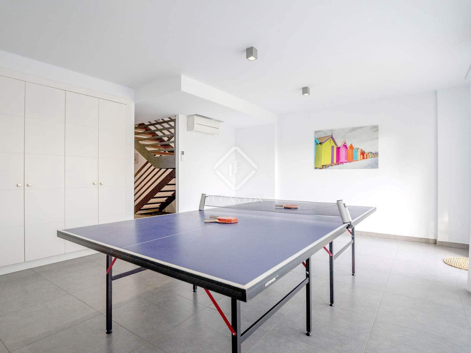 4 bedroom Villa for sale in Albir with pool garage - € 750,000 (Ref: 8546021)