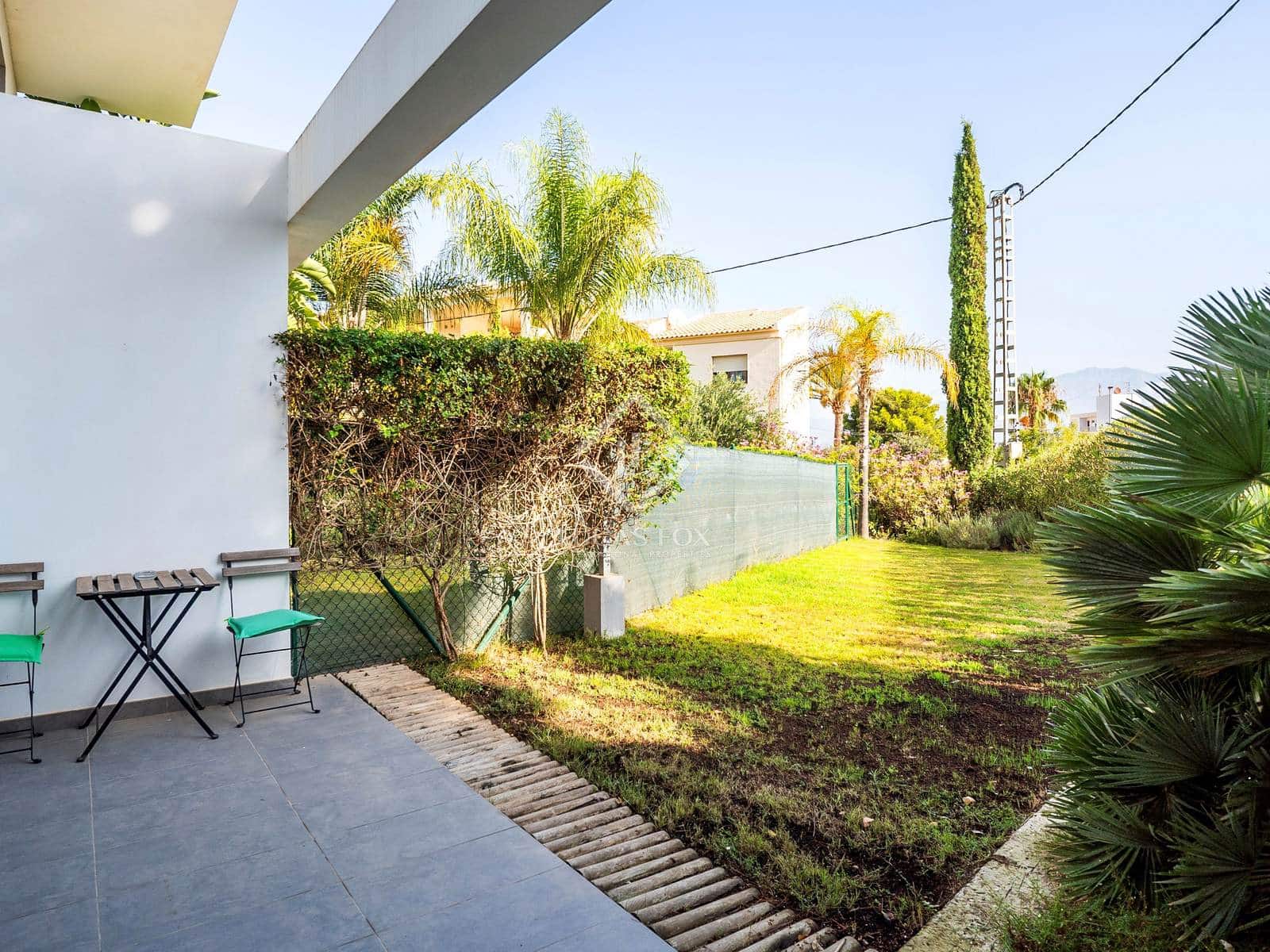 4 bedroom Villa for sale in Albir with pool garage - € 750,000 (Ref: 8546021)