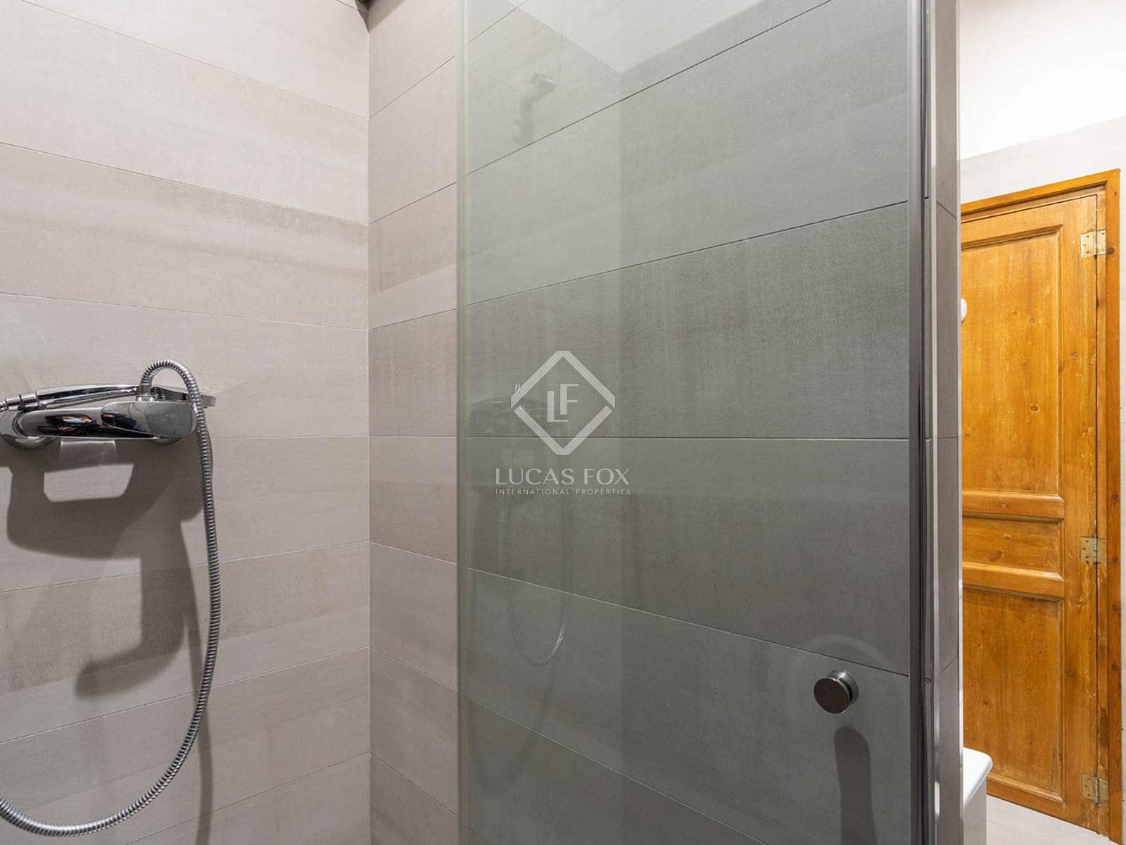 2 bedroom Apartment for rent in Barcelona city - € 2,500 (Ref: 8548601)