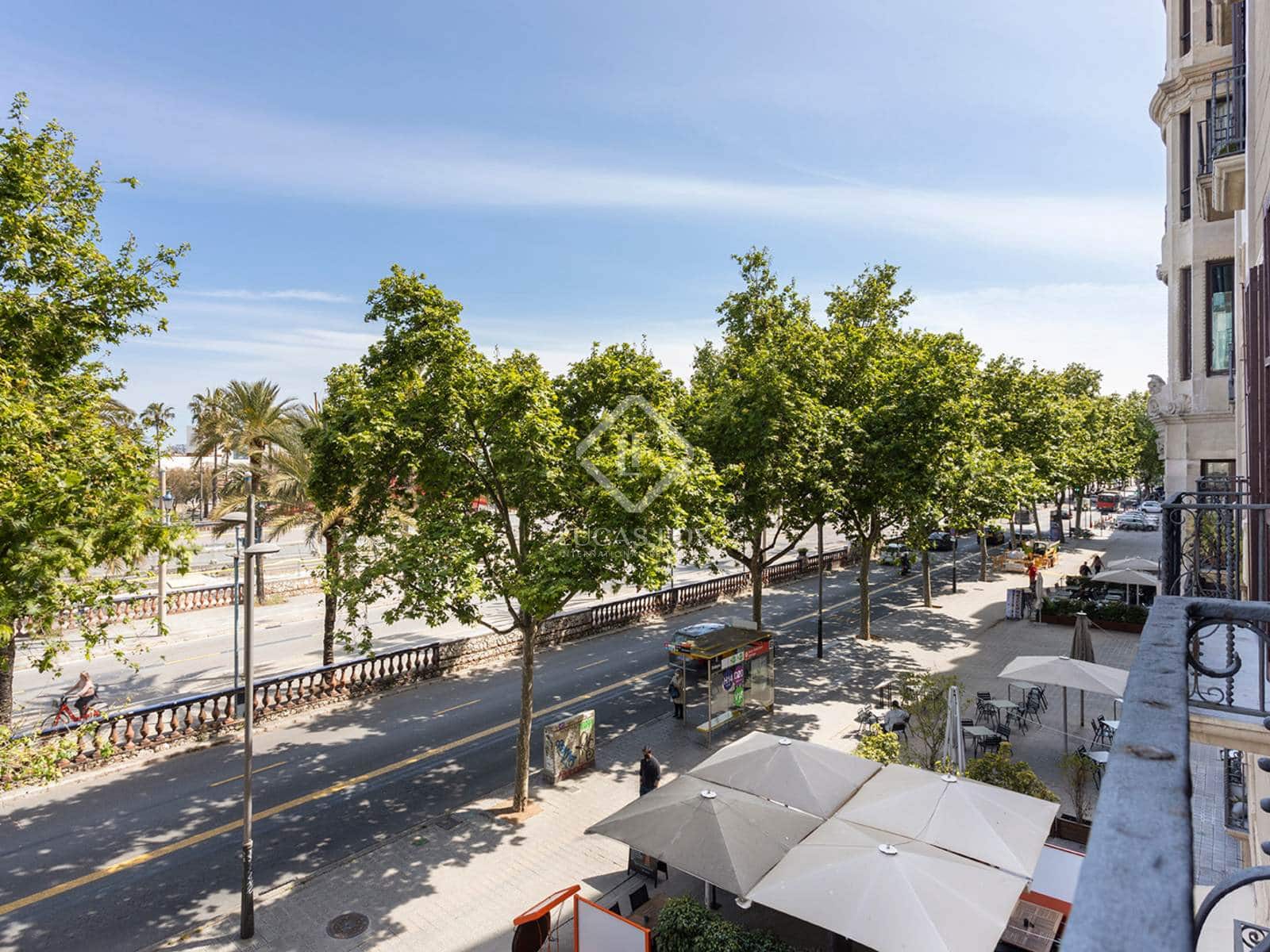 2 bedroom Apartment for rent in Barcelona city - € 2,500 (Ref: 8548601)