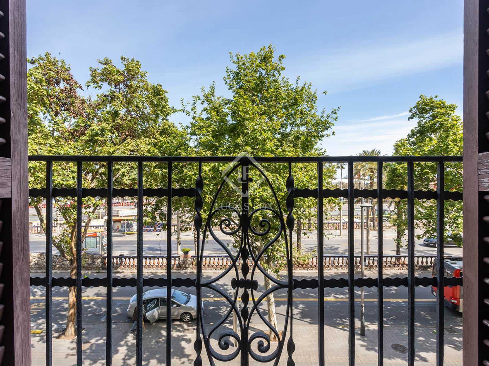 2 bedroom Apartment for rent in Barcelona city - € 2,500 (Ref: 8548601)