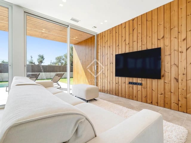 5 slaapkamer Villa te koop in Reus met zwembad garage - € 990.000 (Ref: 8550265)