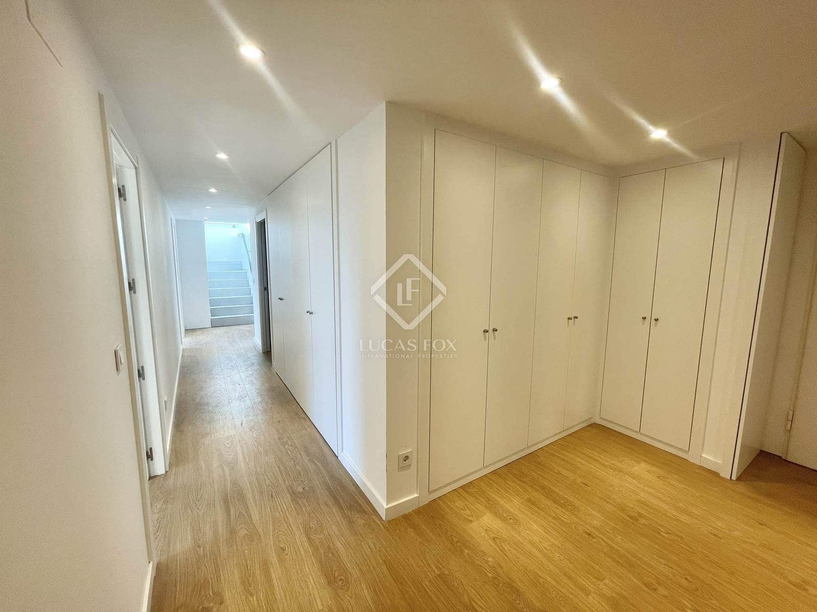 5 slaapkamer Penthouse te koop in Alicante stad met zwembad garage - € 995.000 (Ref: 8552933)