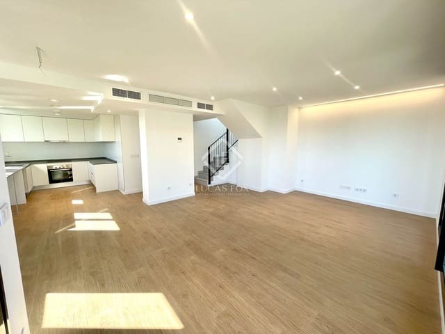 5 chambre Penthouse à vendre à Alicante ville avec piscine garage - 995 000 € (Ref: 8552933)