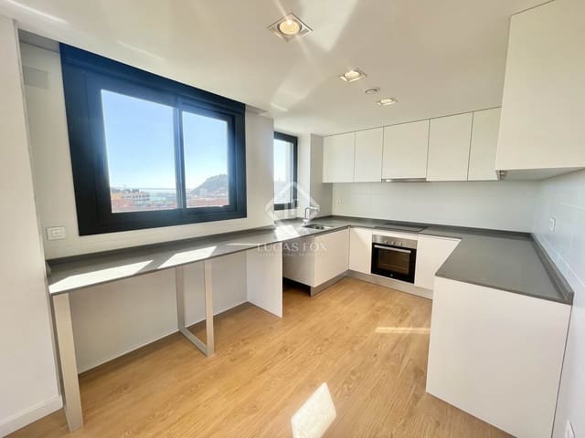 5 chambre Penthouse à vendre à Alicante ville avec piscine garage - 995 000 € (Ref: 8552933)